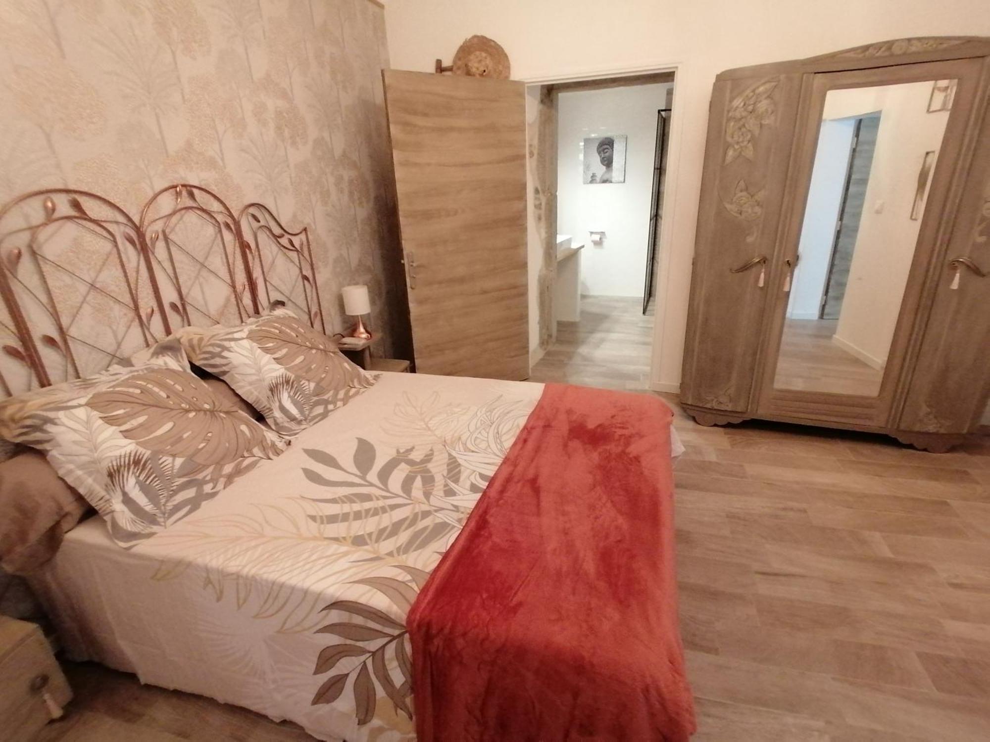 Holiday home Et D'hotes Les 2 Pins *